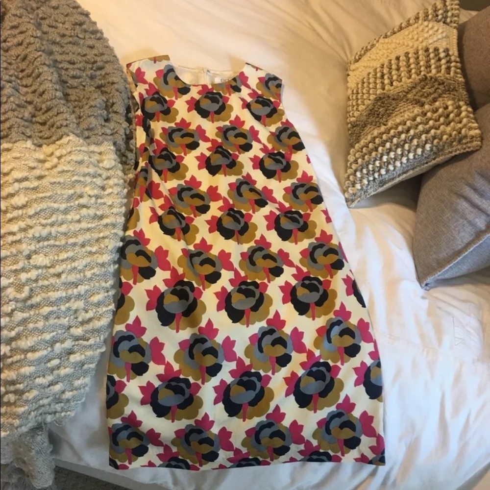 Sheath dress